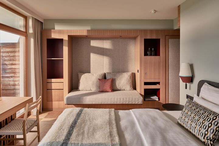 Room 5 of 54