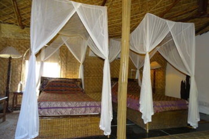 Room 11 of 29
