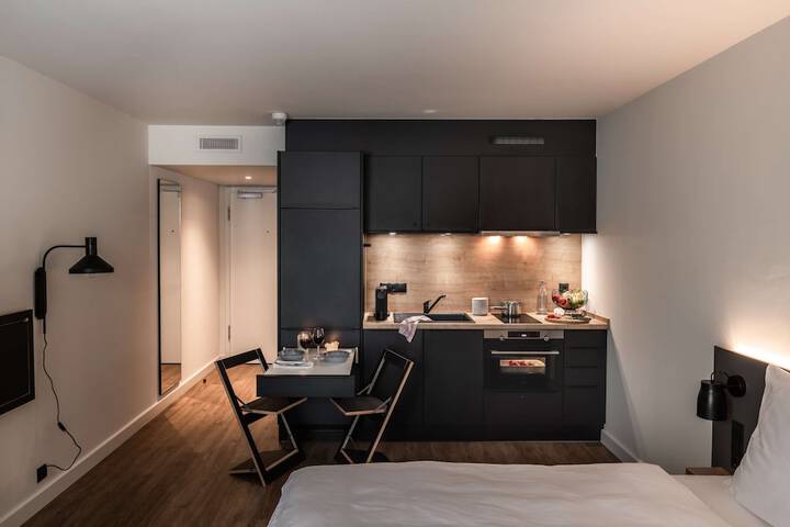 Private kitchenette