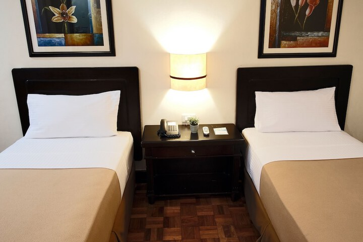 Room 22 of 56