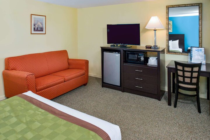 Room 37 of 101