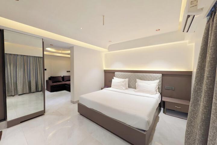 Room 98 of 184