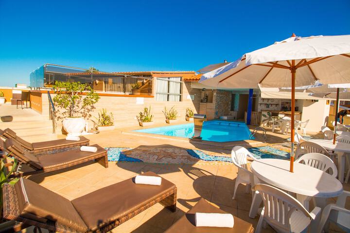 Pool Hotel