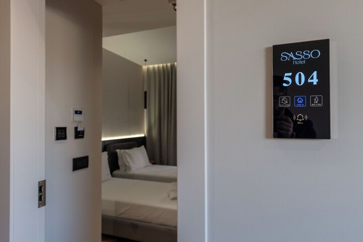 Room 35 of 117
