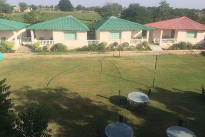 Property Grounds 21 of 25