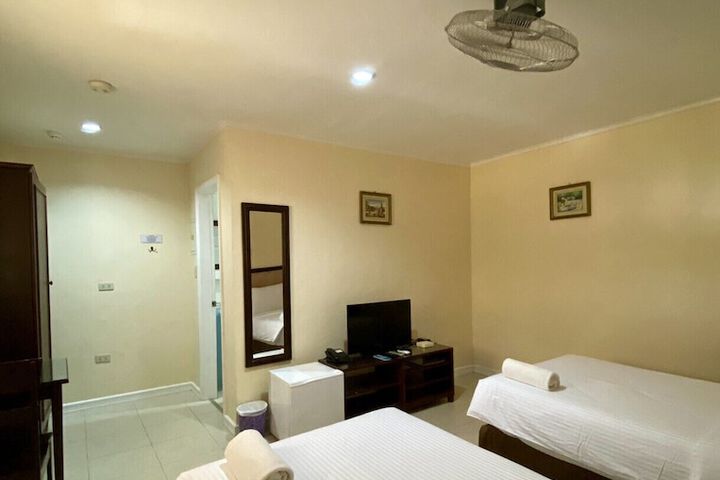 Room 14 of 47
