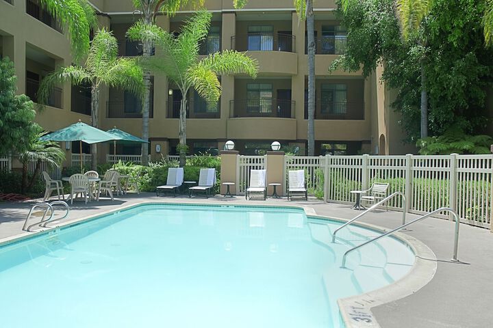 Pool 11 of 19