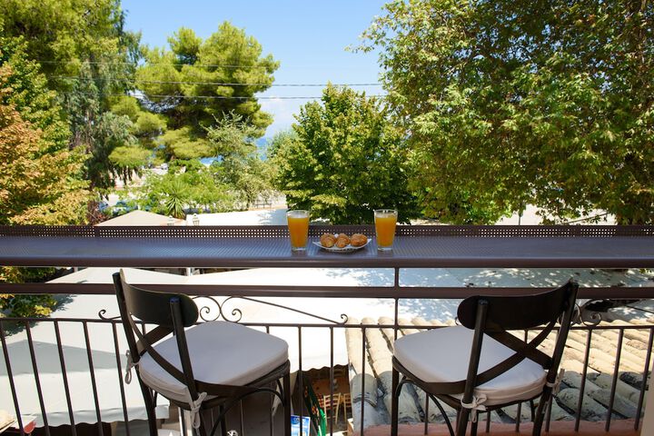 Terrace/Patio 12 of 29