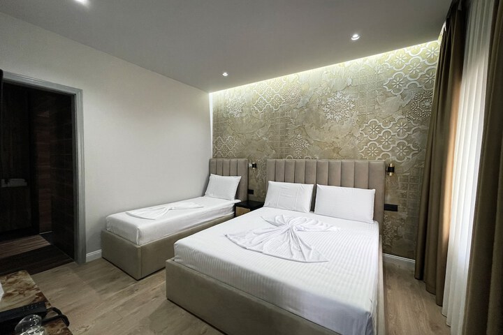 Room 38 of 121