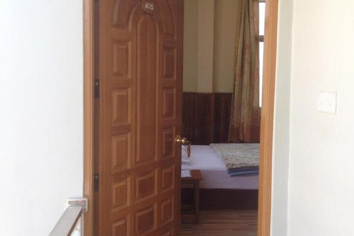 Room 12 of 47