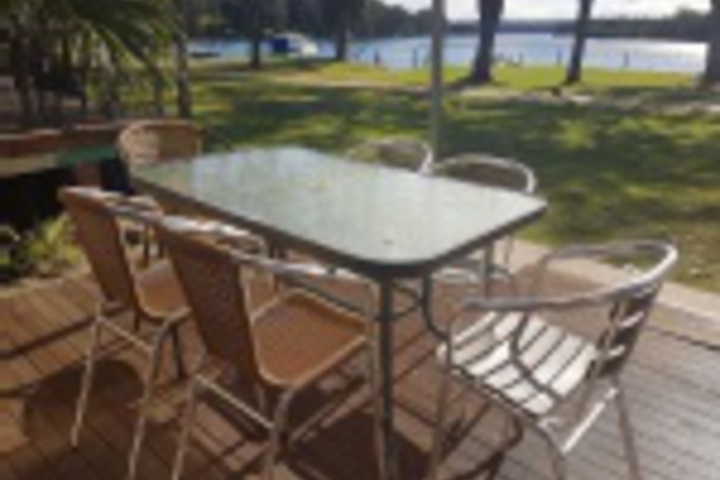 Terrace/Patio 13 of 792