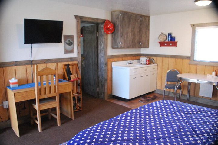 Room 29 of 128