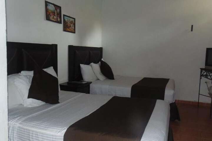 Room 15 of 51