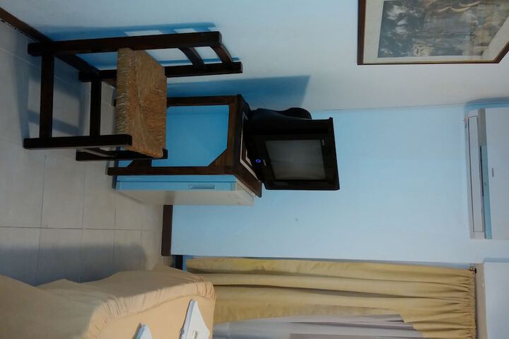Room 25 of 55