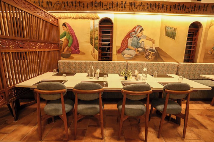 Dining 72 of 160