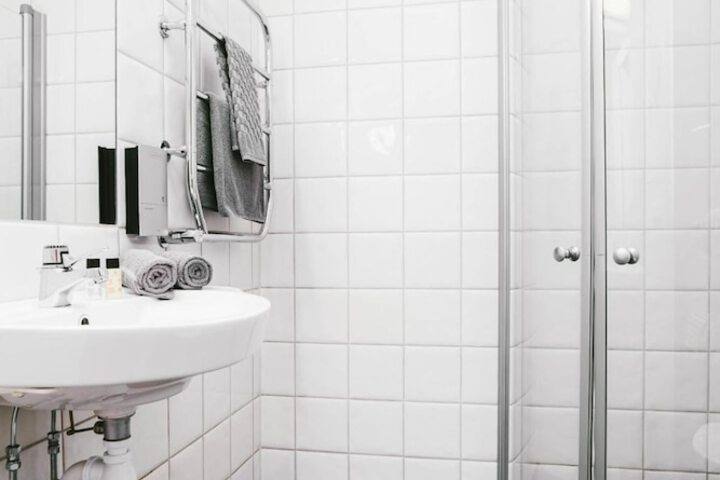 Clean Restrooms