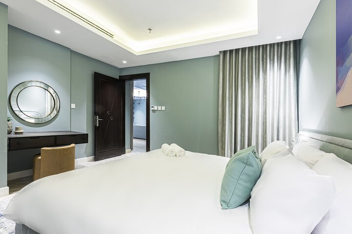 Room 30 of 85