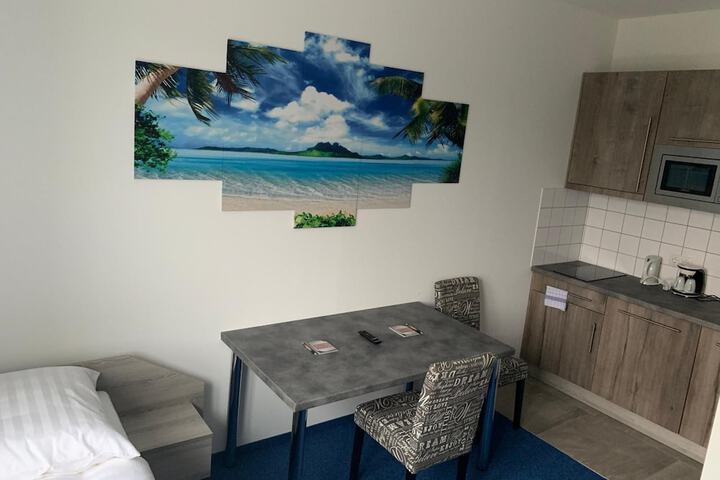 Room 9 of 44