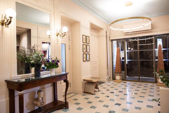 Hotel Interior 5 of 67