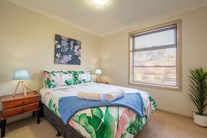 Room 4 of 26