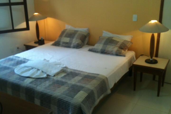 Room 4 of 62