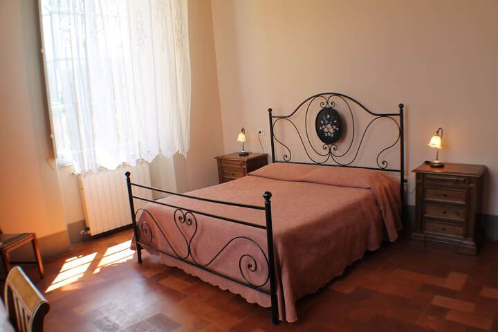 Room 8 of 45