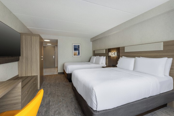 Room 16 of 47