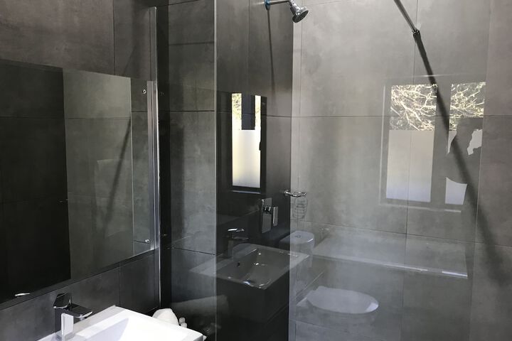 Room 21 of 43