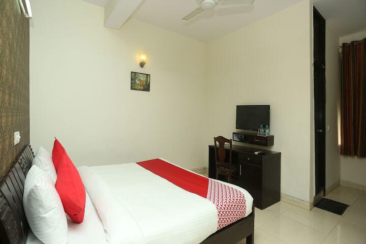 Room 17 of 20