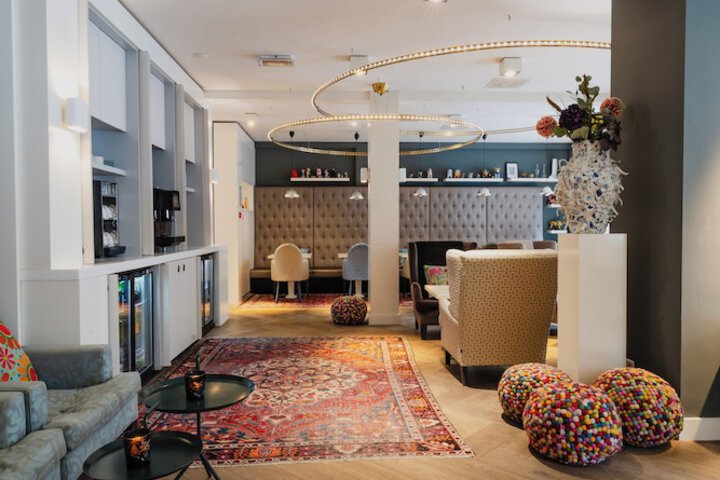 Lobby Photos