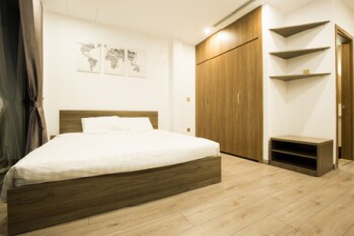 Room 26 of 43