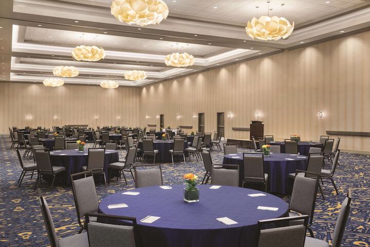 Meeting facility