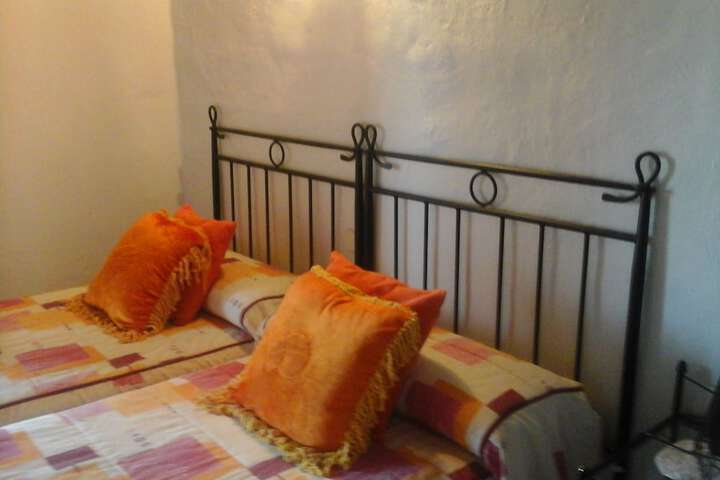 Room 3 of 31