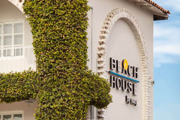 Beach House by Eazy in Ensenada