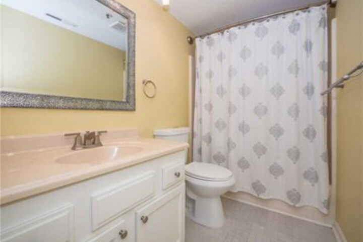 Room 6 of 29