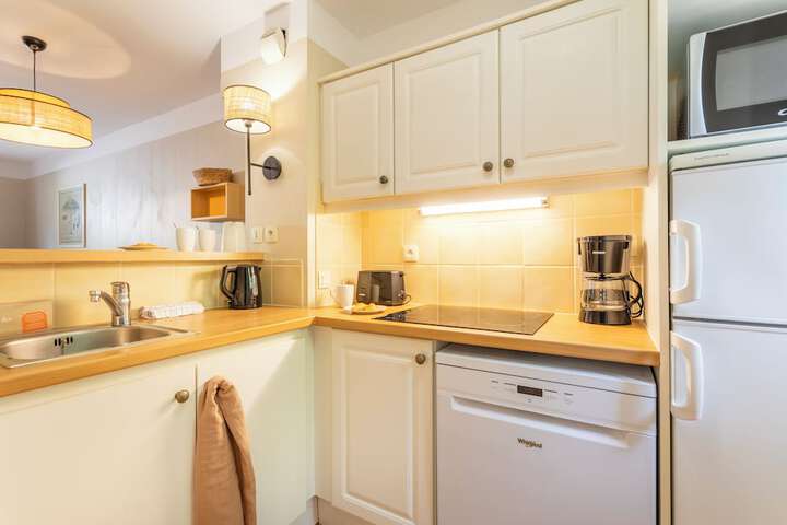 Private kitchenette