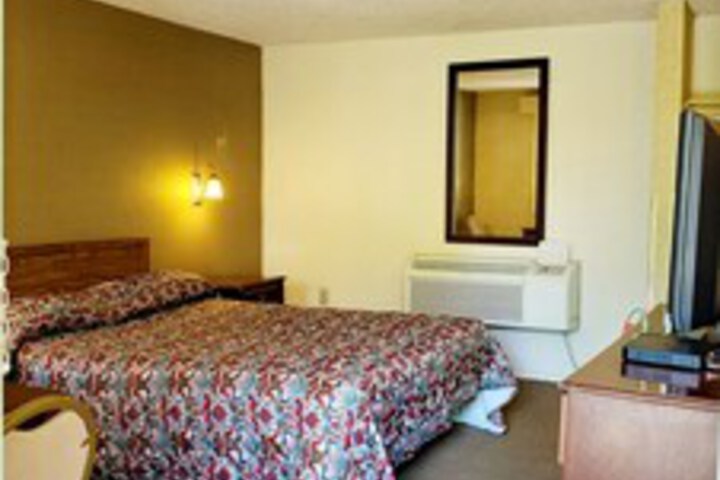 Room 19 of 25