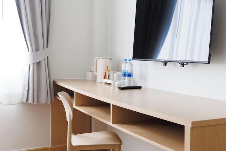 Room 11 of 53