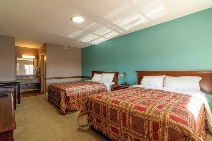 Room 23 of 43