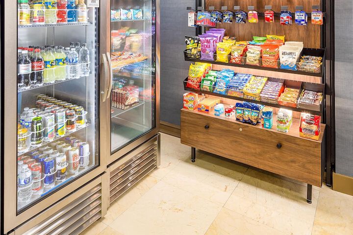 Snack bar