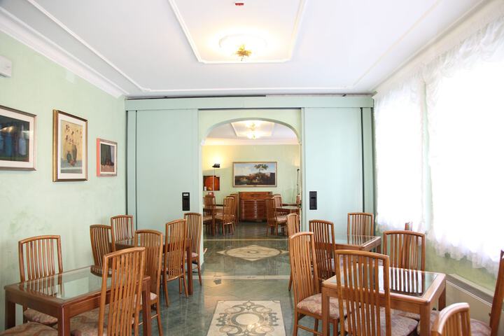 Hotel Interior 5 of 37