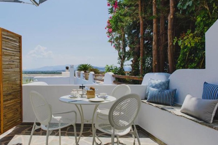 Terrace/Patio 23 of 47