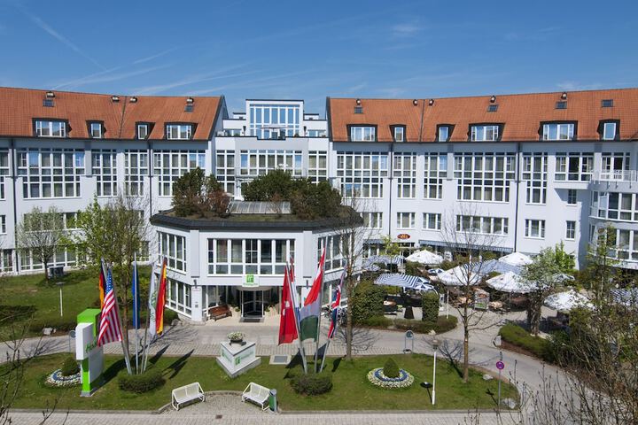 Hotel 176 of 193