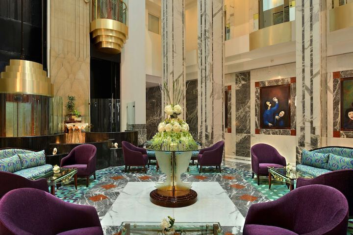 Entrance & Lobby