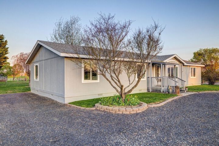 3BR Retreat in Prosser Perfect for Wine Lovers