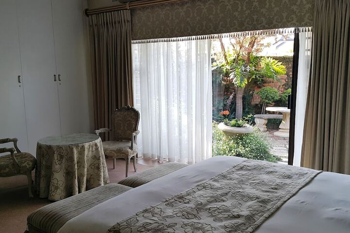 Room 4 of 57