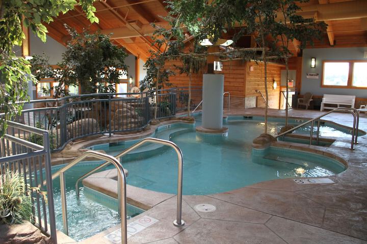 Spa 15 of 54