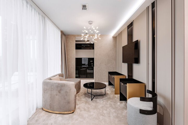 Room 35 of 58