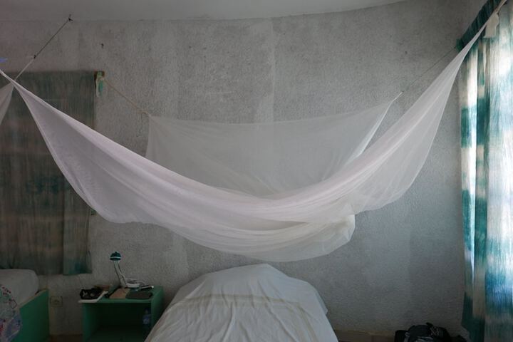 Room 5 of 42