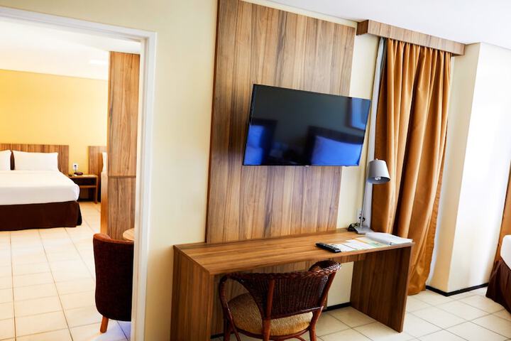 Room 42 of 137